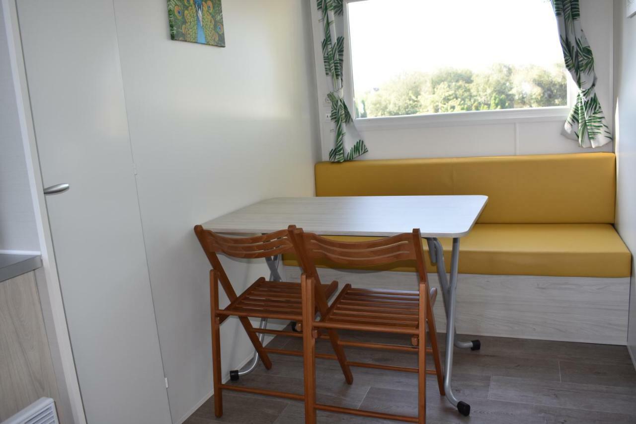 Camping Les Tournesols Sillé-le-Guillaume Εξωτερικό φωτογραφία